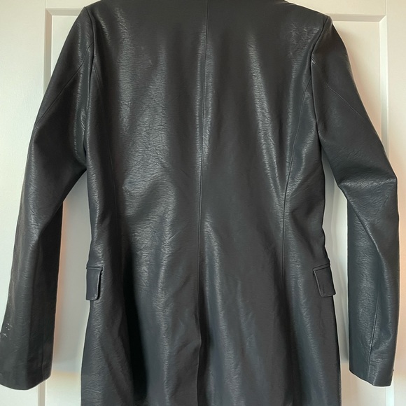 BlankNYC Oversized Leather Blazer - Picture 4 of 4